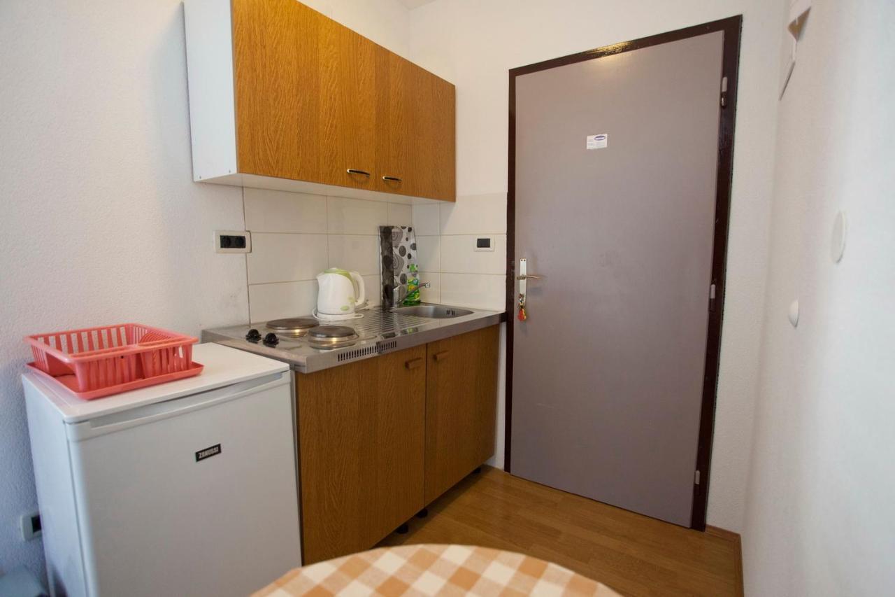 Apartments Marinko Promajna Eksteriør bilde