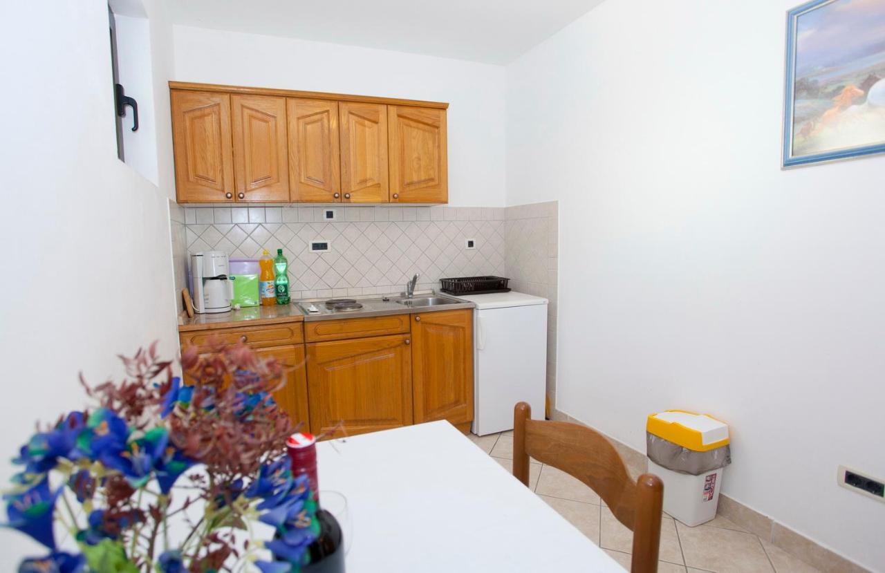 Apartments Marinko Promajna Rom bilde